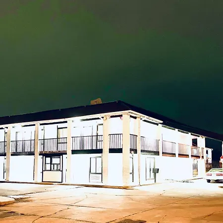 Economy Inn And Suites-2