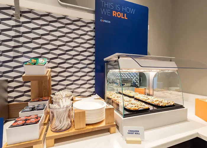 Holiday Inn Express & Suites - Tulsa Downtown - Arts District By Ihg